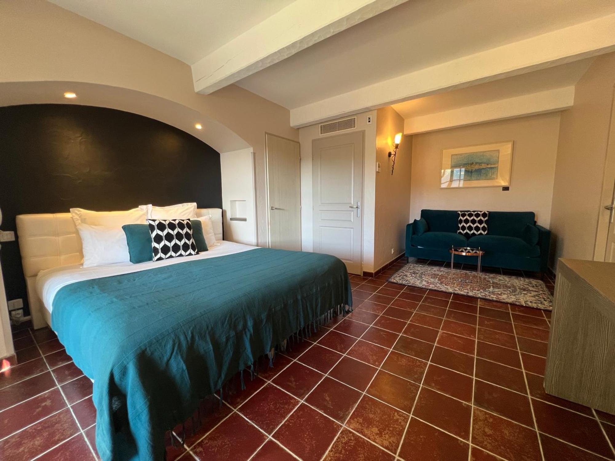 Logis Hotel Restaurant La Bergerie Aragon Экстерьер фото