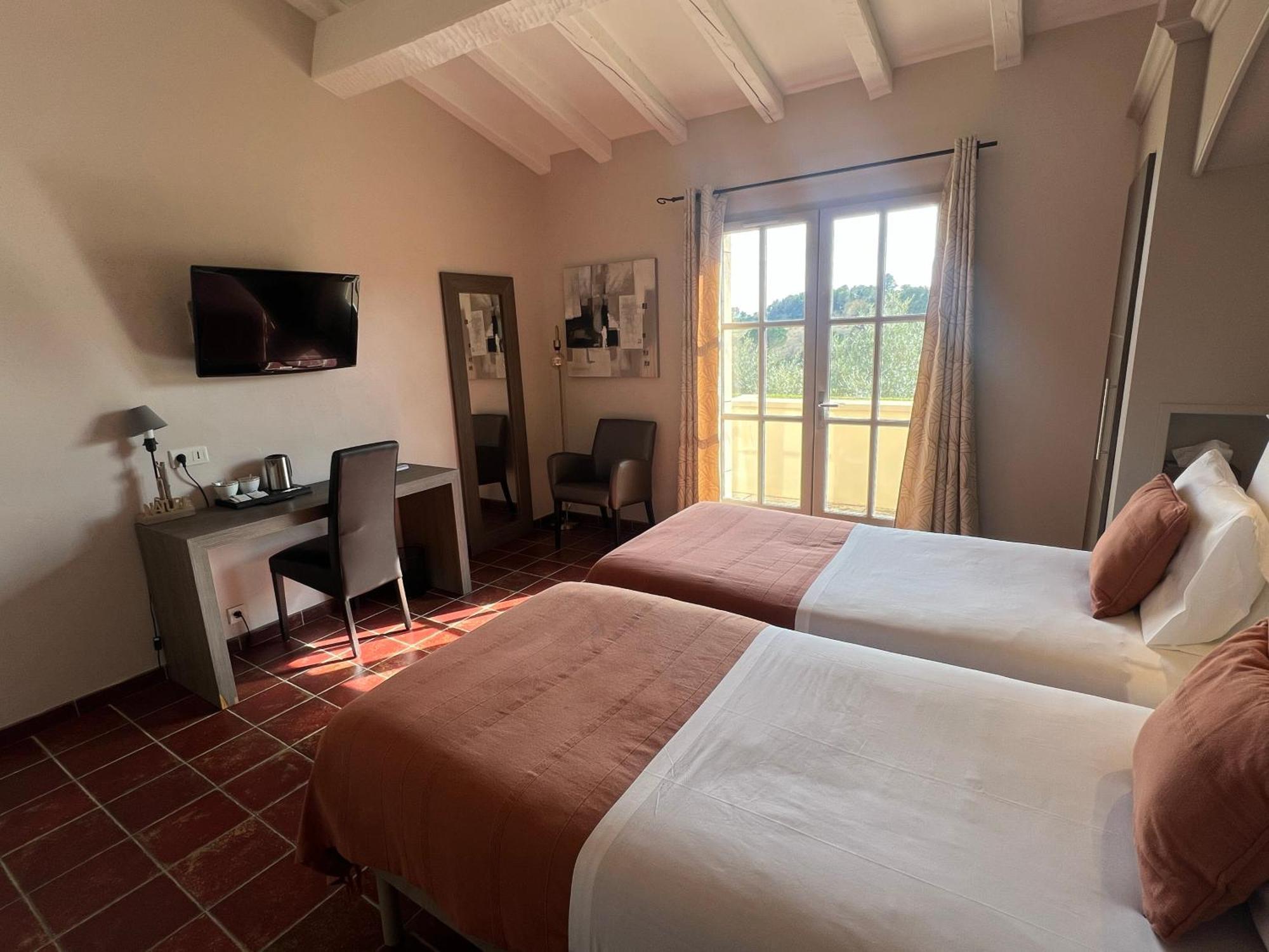 Logis Hotel Restaurant La Bergerie Aragon Экстерьер фото